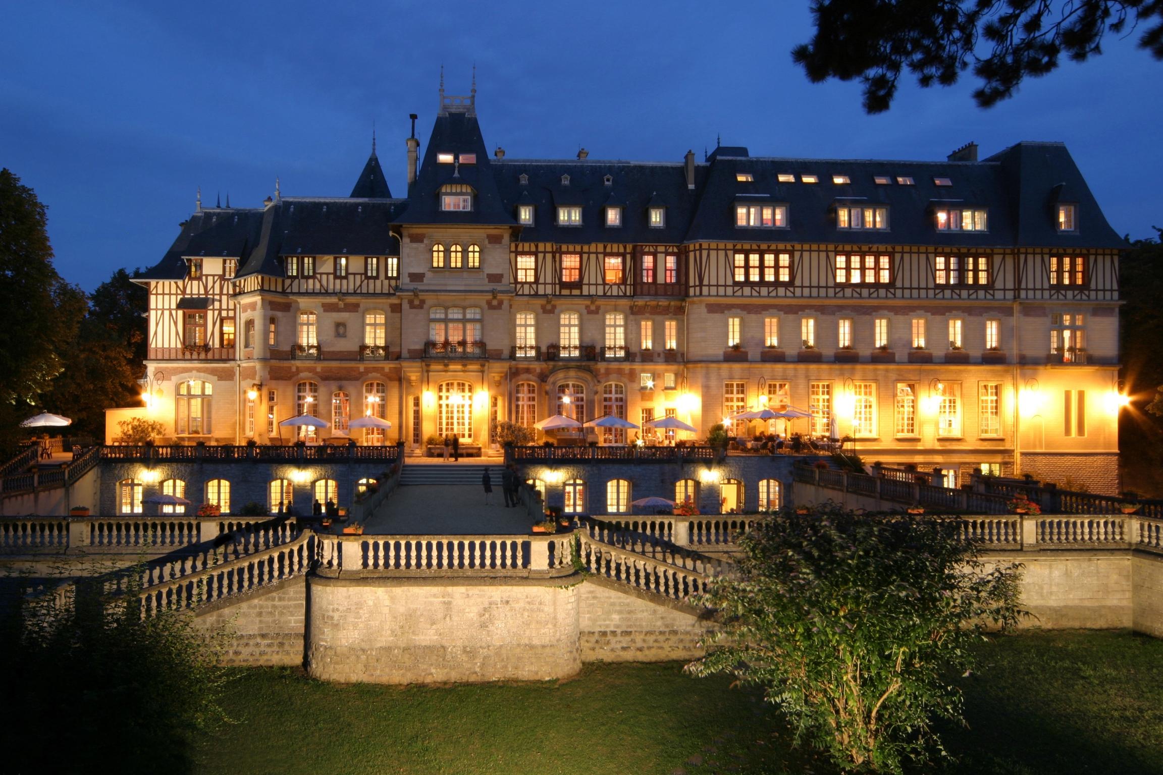 Chateau De Montvillargenne Gouvieux Exterior foto